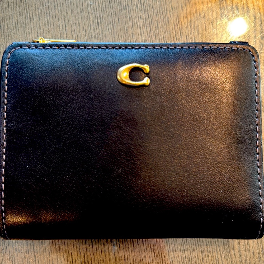 Coach Leather Bifold Snap Wallet C8435 | Black